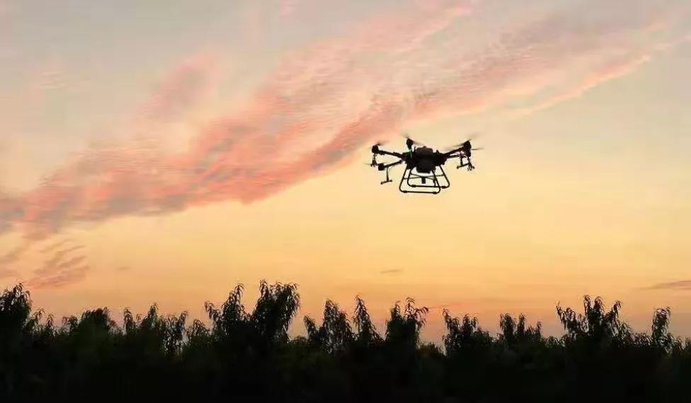 UAV flying defense, a new battlefield for new farmers